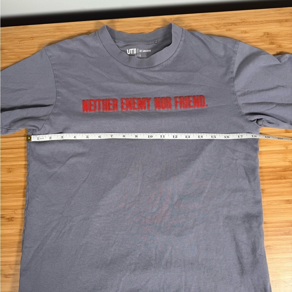 🎮 Uniqlo UT Metal Gear Solid T-Shirt Small Gray Fox Cyborg Ninja Archive Graphic